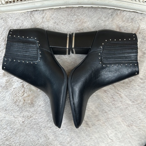 MICHAEL MICHAEL KORS
Gemma leather ankle boots - Picture 4 of 12
